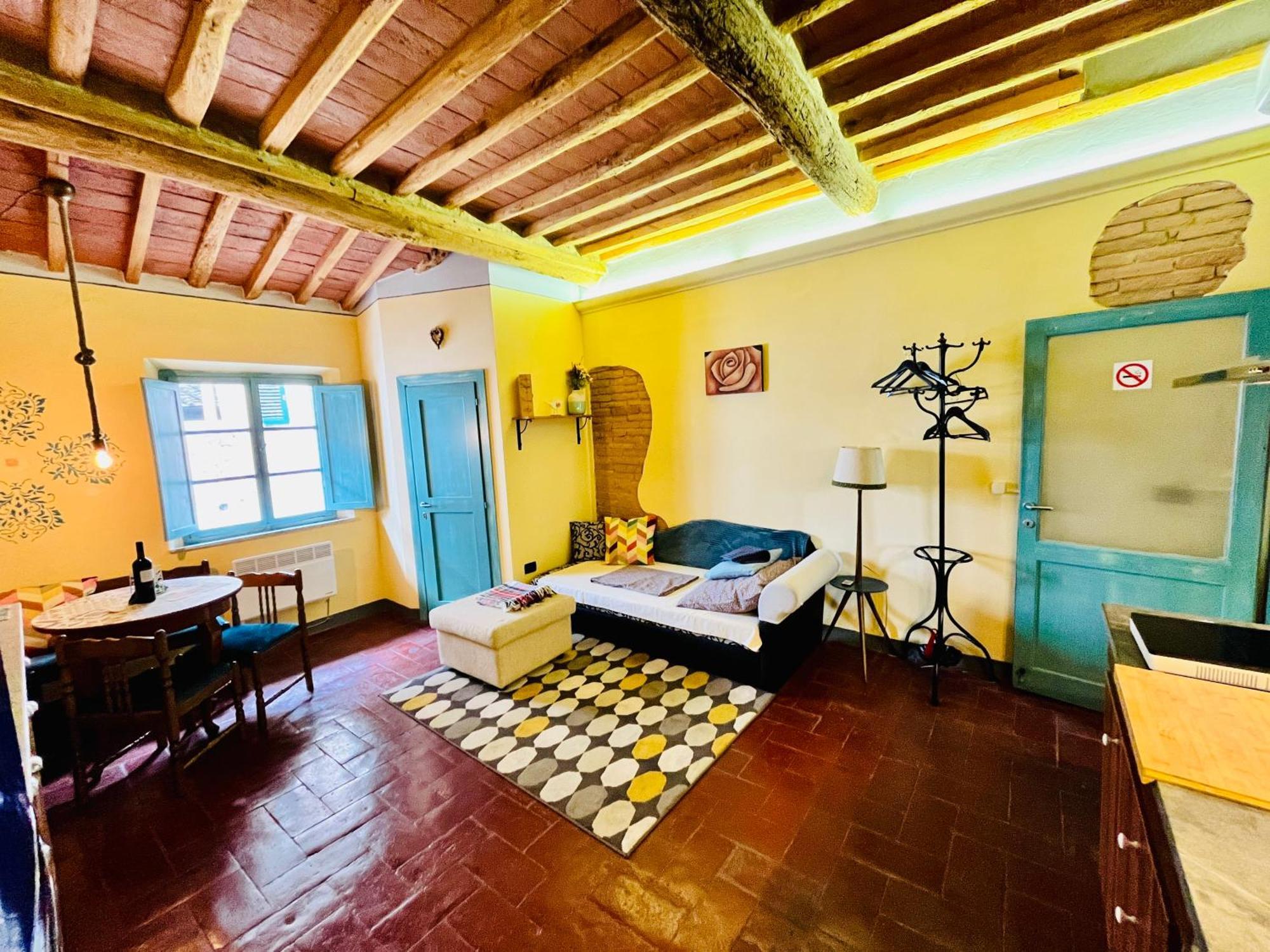 Peccioli Turquoise Rose Apartment מראה חיצוני תמונה